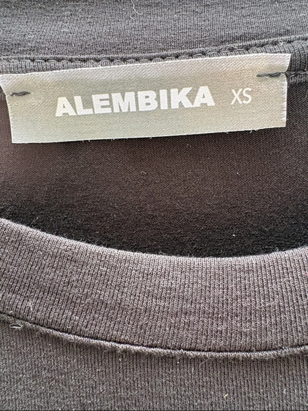 Alembika Black cotton top with Floral silky Sleeve Panels - Picture 3 of 8